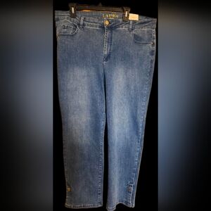 💙 92. Laura Plus Size 18 Straight Leg Jeans